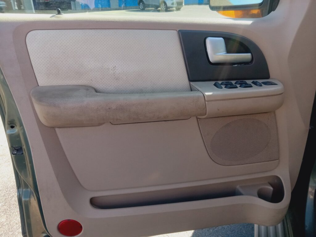 2003 Ford Expedition