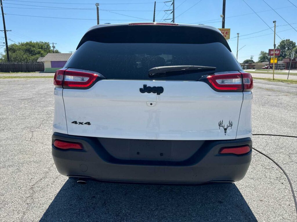 2016 Jeep Cherokee