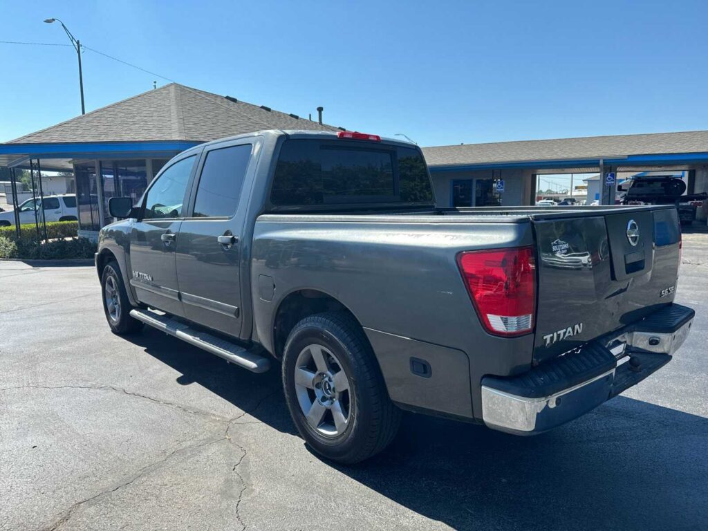 2005 Nissan Titan Crew Cab