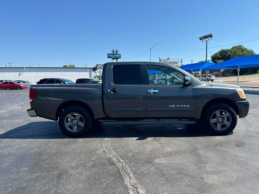 2005 Nissan Titan Crew Cab