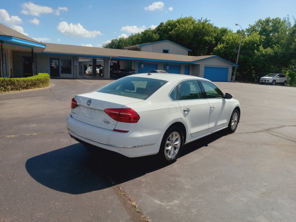 2016 Volkswagen Passat