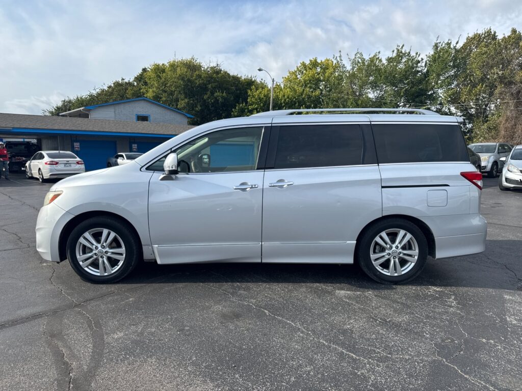 2012 Nissan Quest