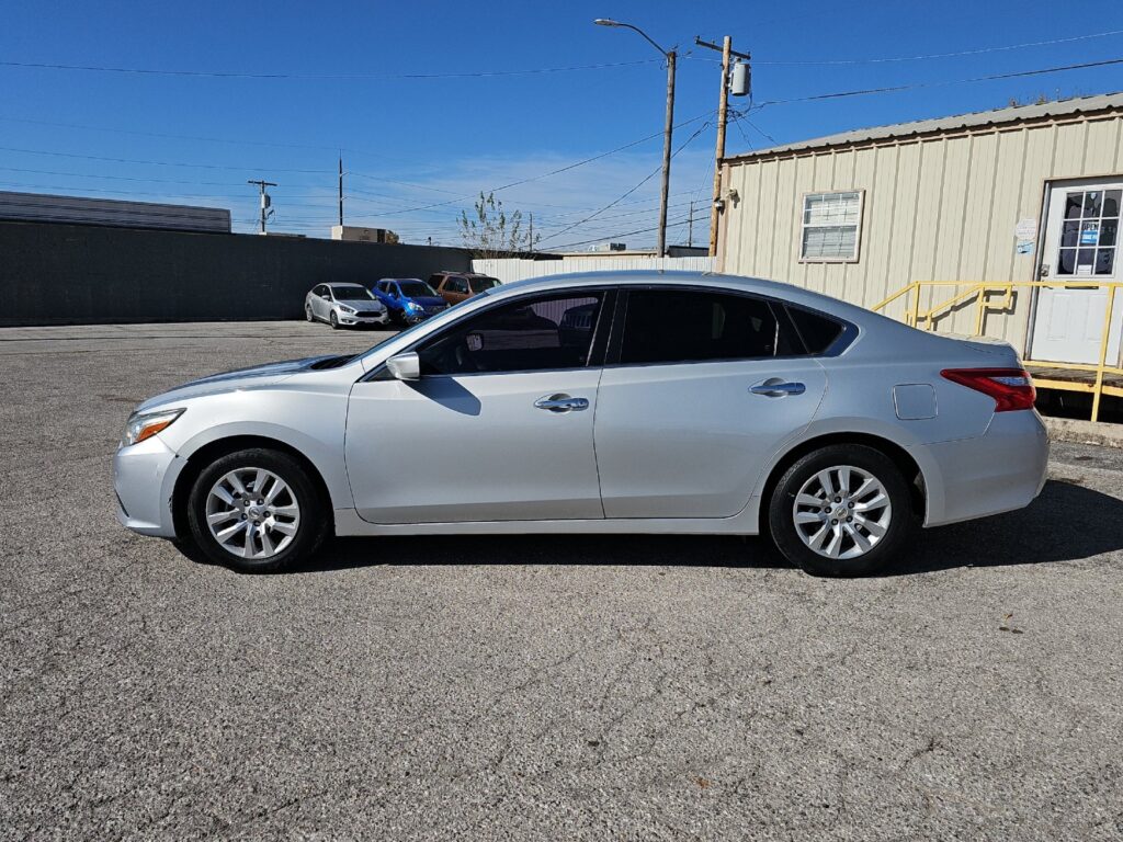 2017 Nissan Altima