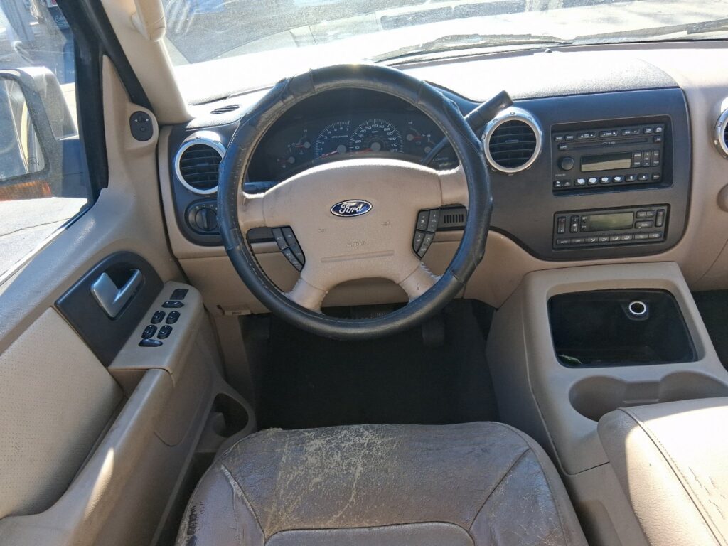 2003 Ford Expedition