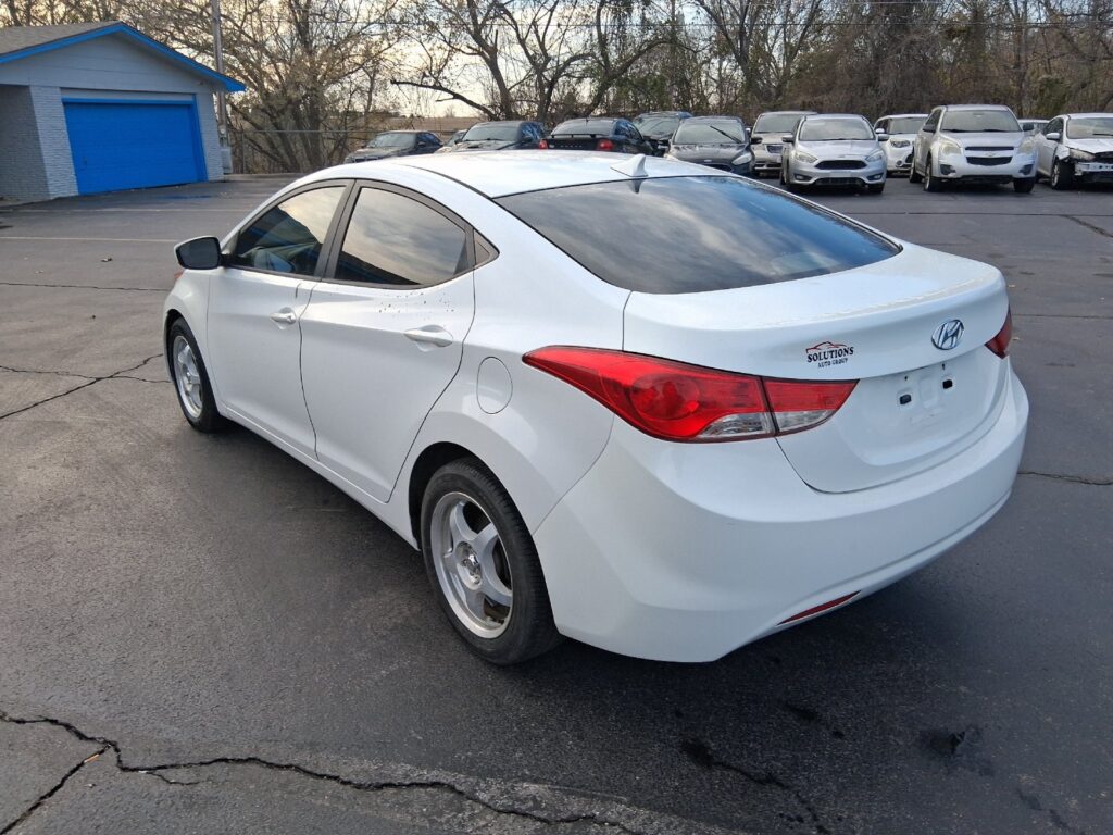 2011 Hyundai Elantra