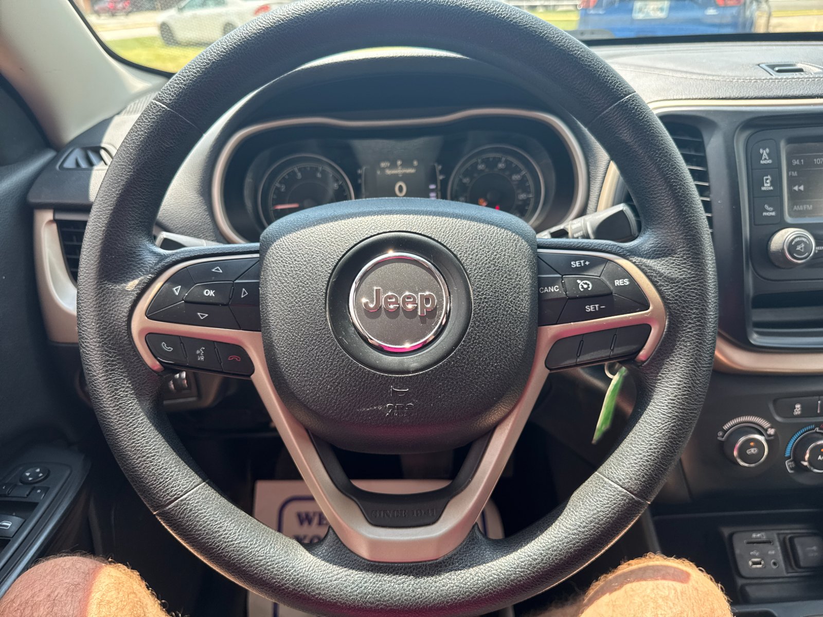 2014 Jeep Cherokee Sport - Photo 24