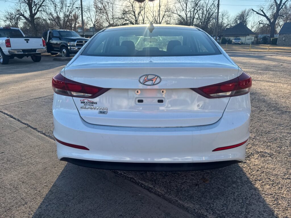 2017 Hyundai Elantra