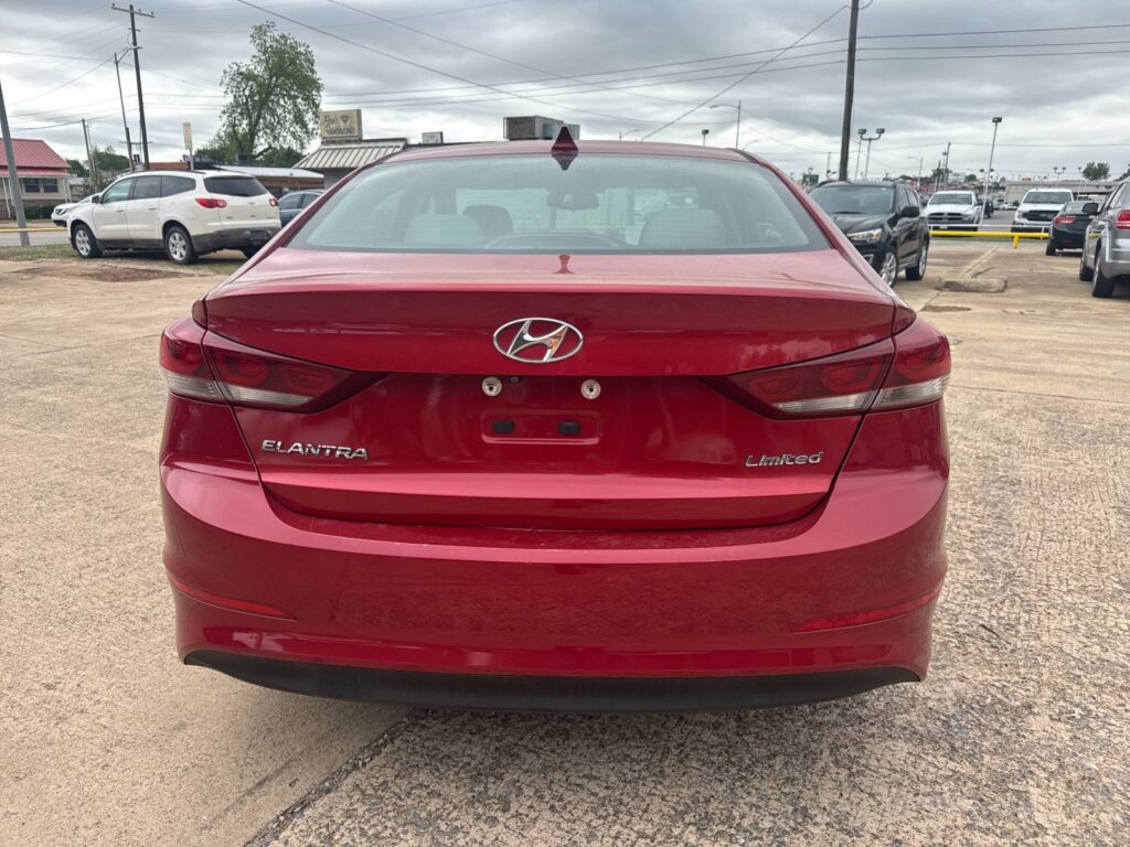2017 Hyundai Elantra