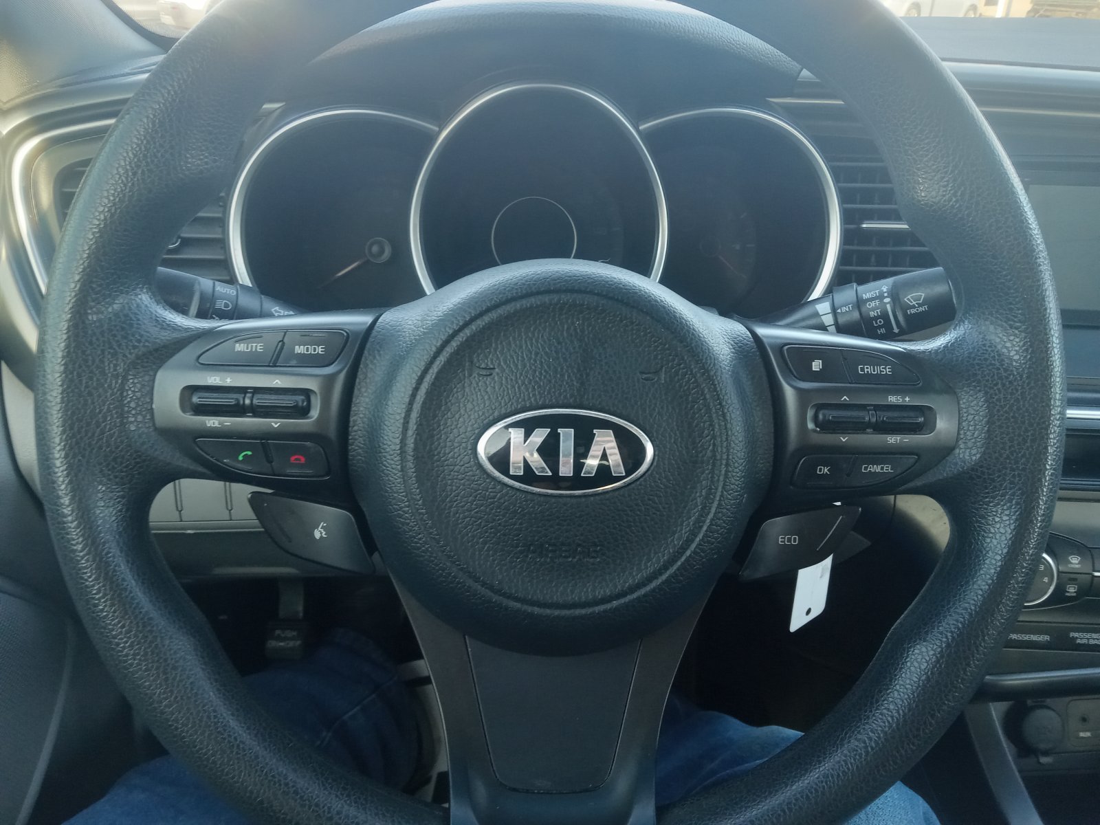 2015 Kia Optima LX - Photo 16